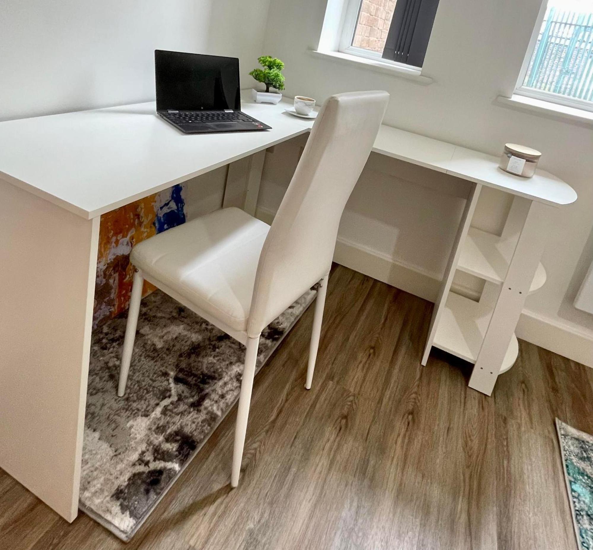 Development House Apartment *