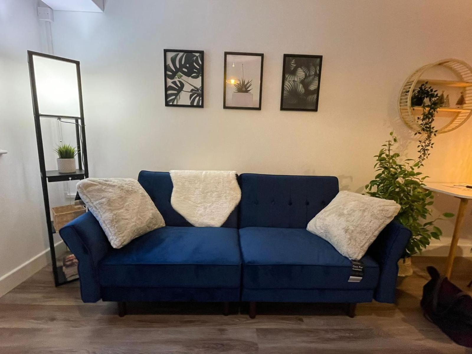 Development House Apartment West Bromwich